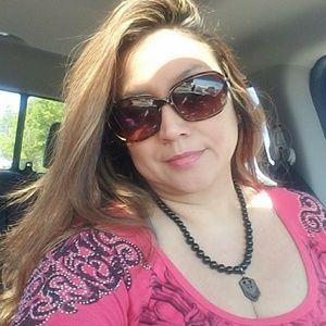 Meet your Posher, Misabel